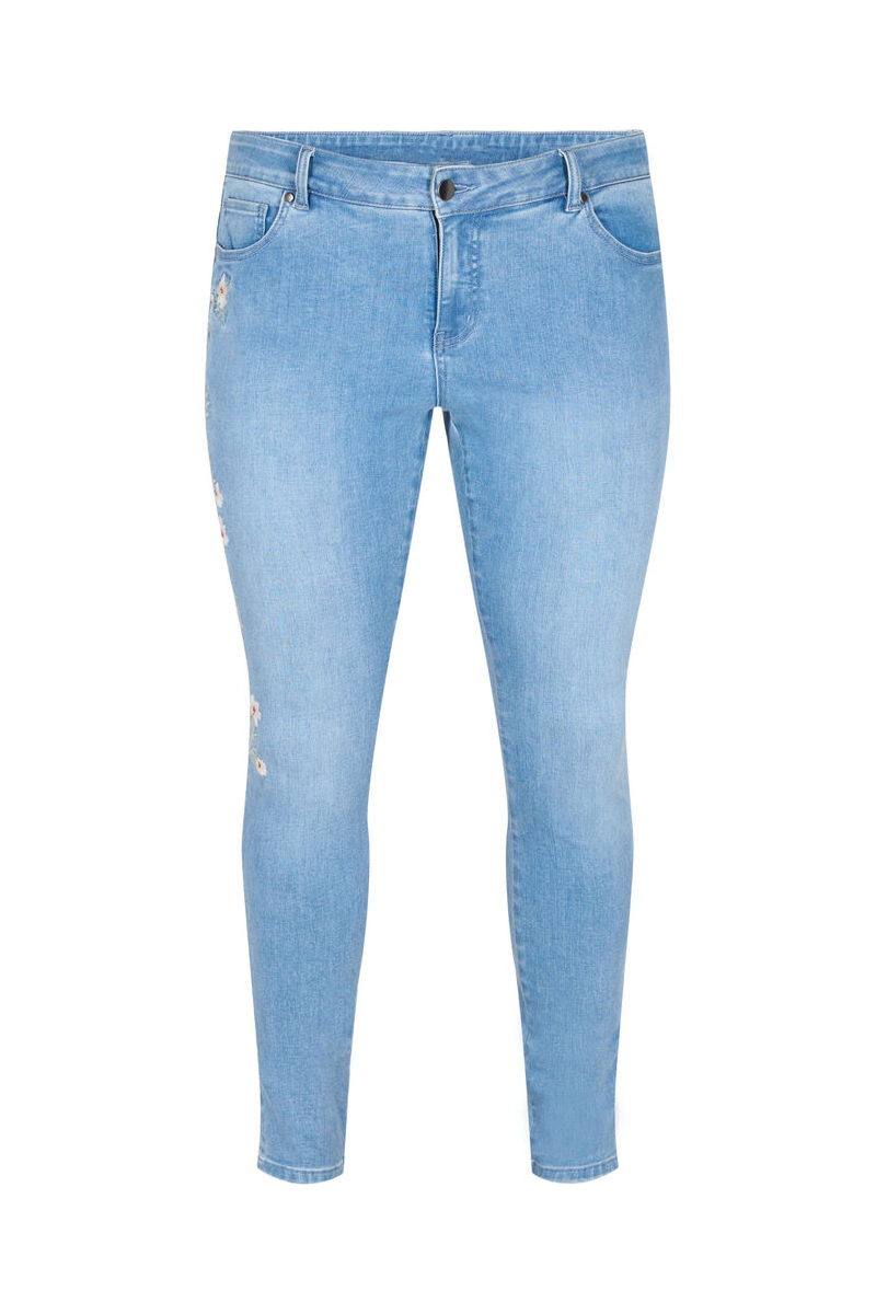 Happy Sizes Jean παντελόνι με floral κέντημα σε denim light blue χρώμα 10947/2-Denim Light Blue