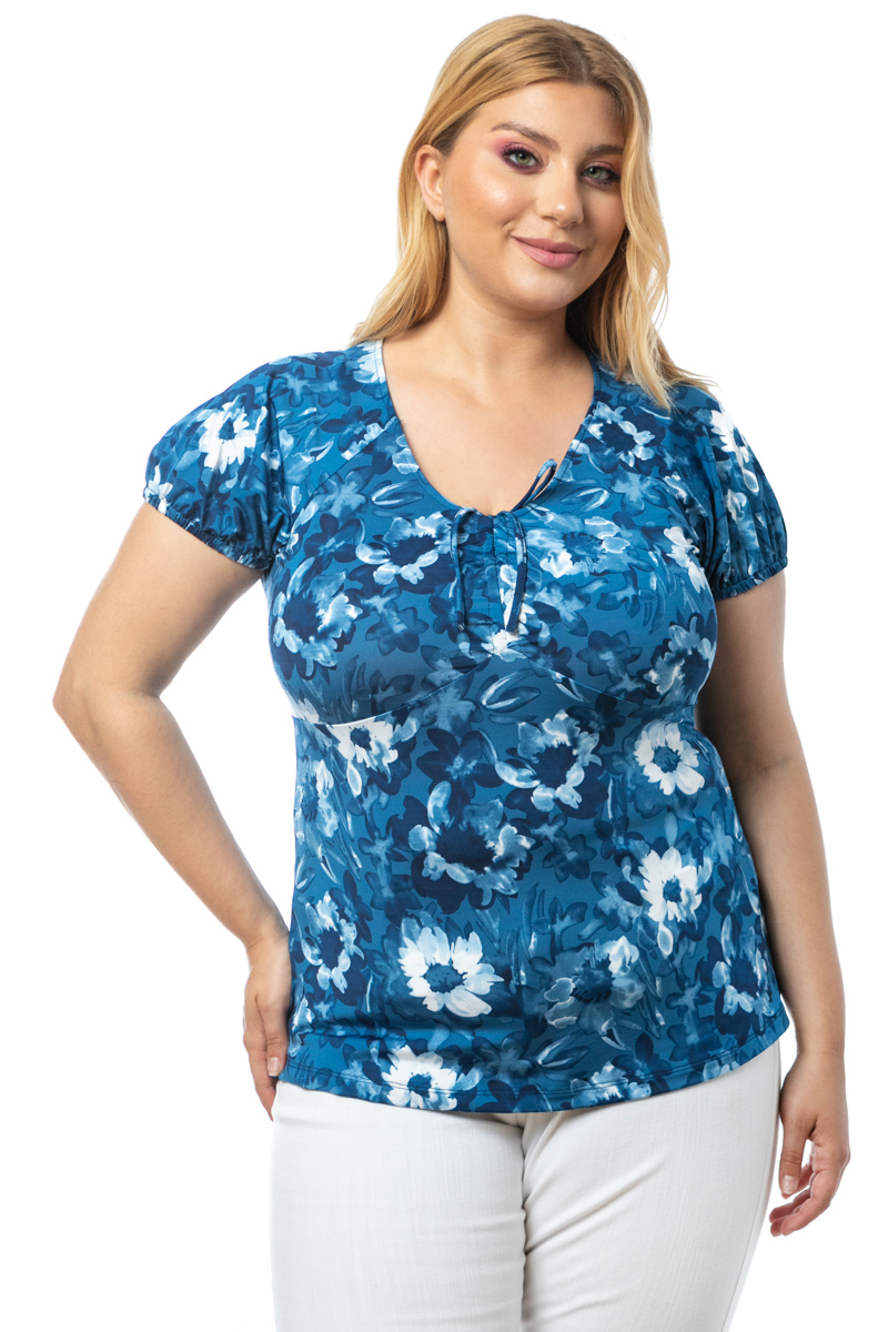 Happy Sizes Floral μπλούζα με σούρα στο στήθος σε μπλε χρώμα 619009-Μπλε